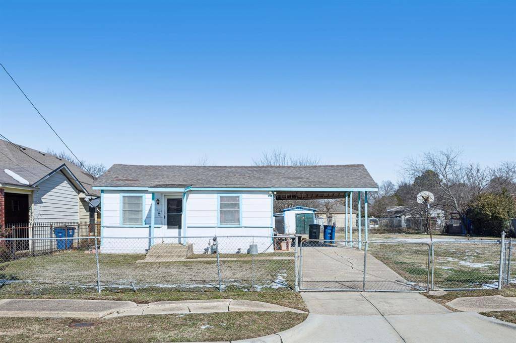 7923 S Nassau Circle, Dallas, TX 75217