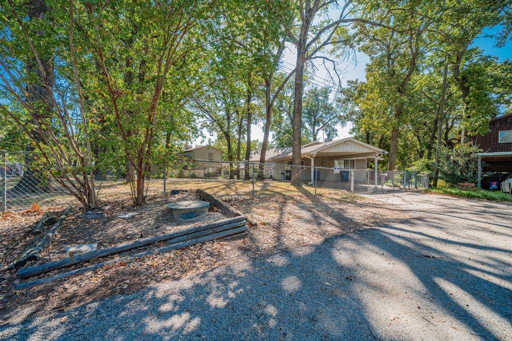 146 Harbor Drive, Gun Barrel City, TX 75156