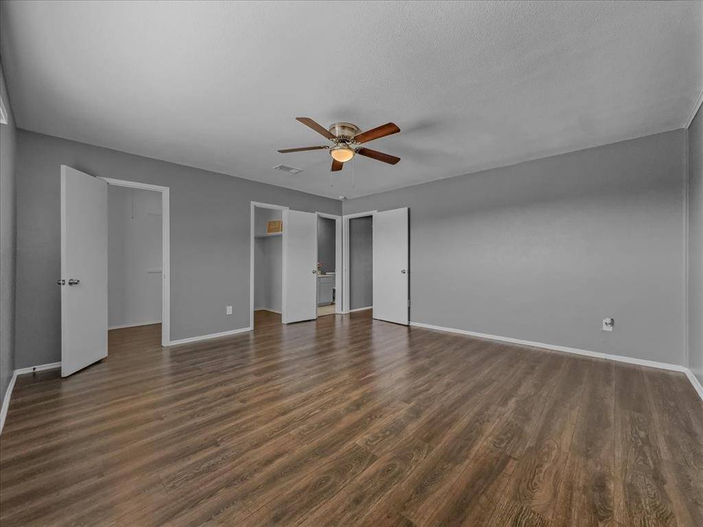 74 E Mountain Creek Court #2, Grand Prairie, TX 75052