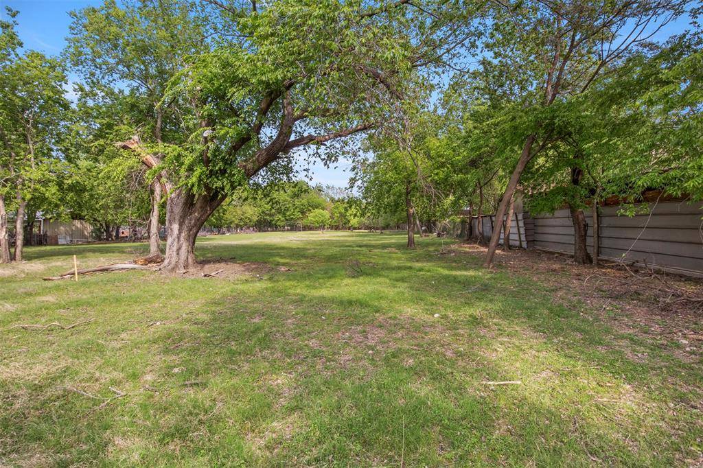 2820 Namur Street, Dallas, TX 75227