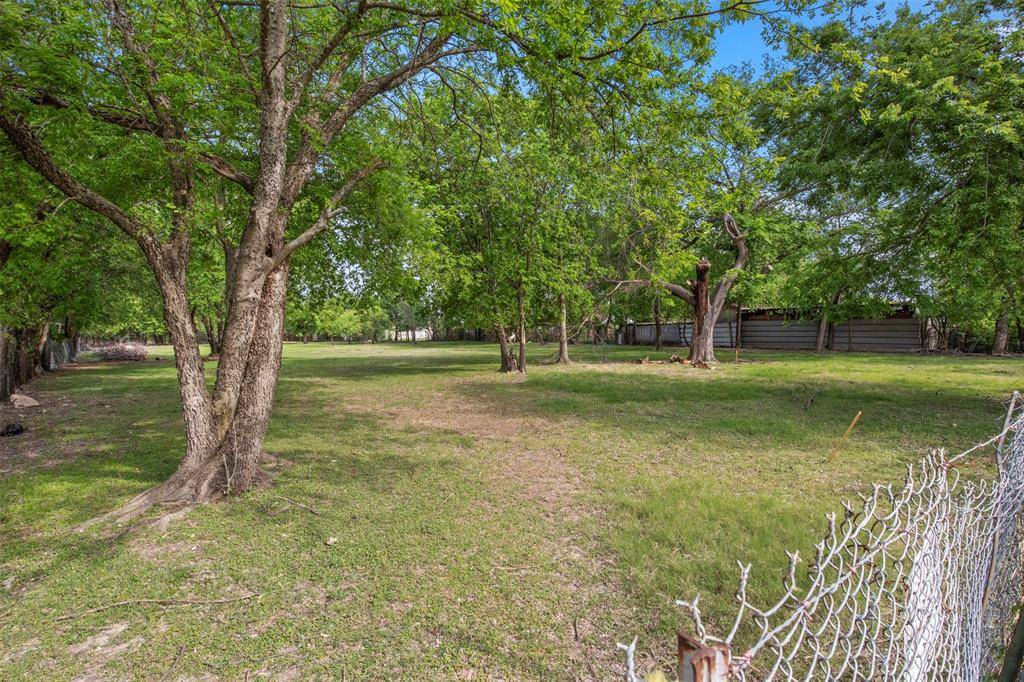 2820 Namur Street, Dallas, TX 75227