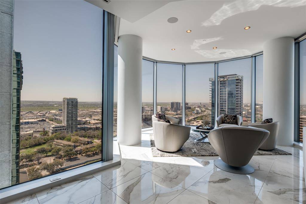 2900 Mckinnon Street #2204, Dallas, TX 75201