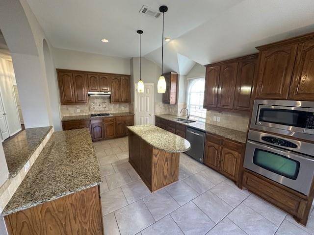 1128 Coolidge Street, Plano, TX 75094