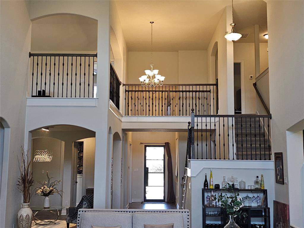 1505 Hudson Drive, Ennis, TX 75119