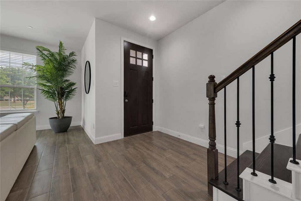 6833 Andrew Drive, North Richland Hills, TX 76180