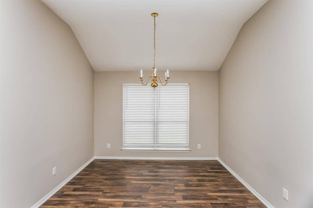 346 Mesquite Hill Drive, Arlington, TX 76002