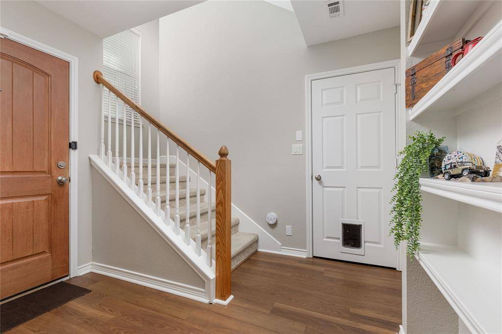 2104 Azure Pointe, Richardson, TX 75080