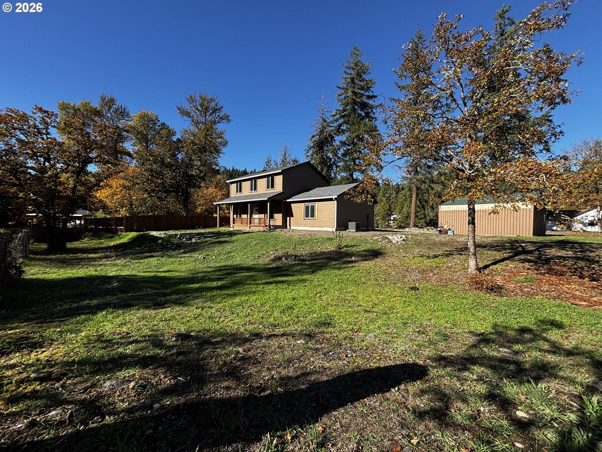 47426 School ST, Oakridge, OR 97463