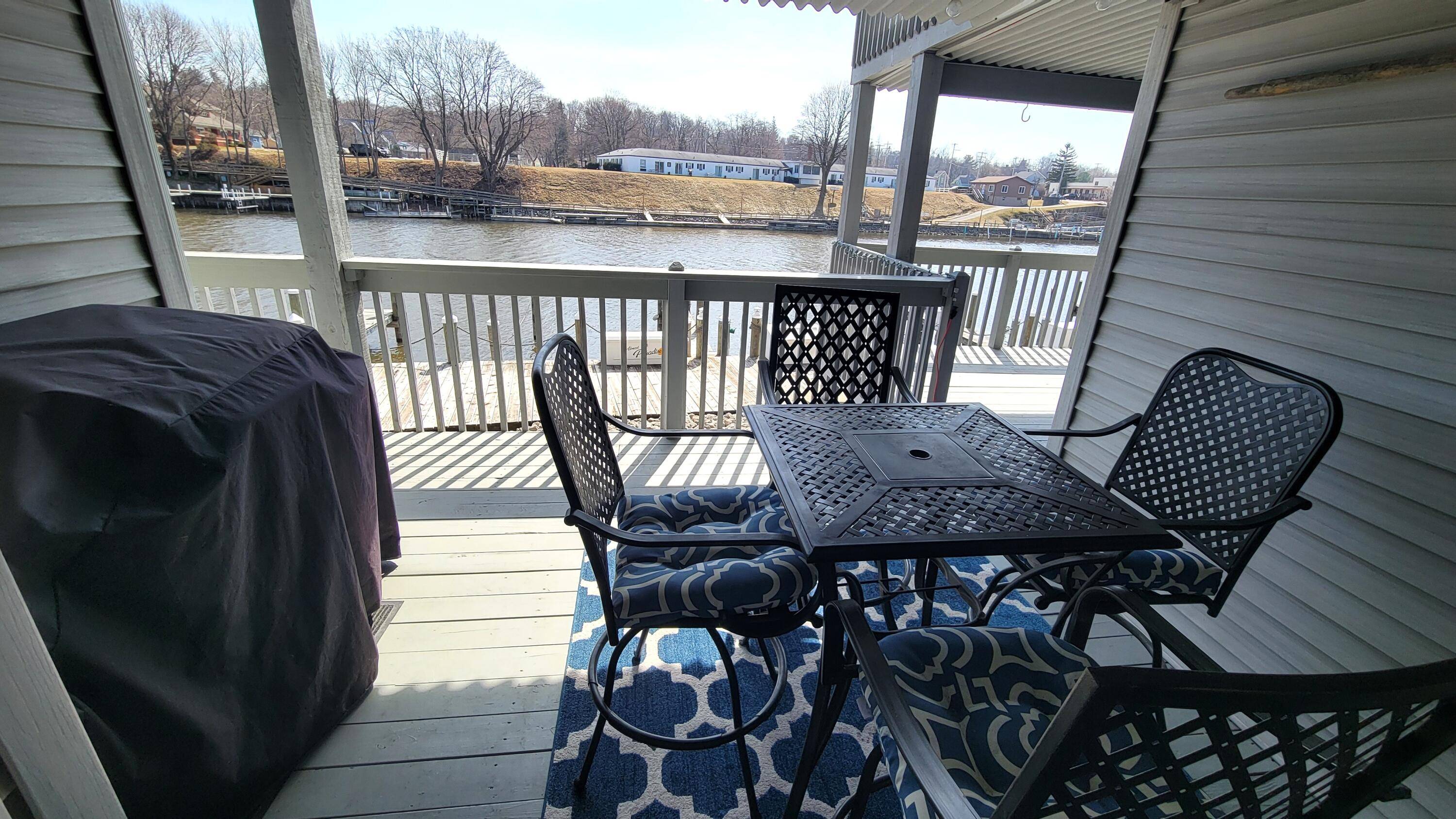 315 5th AVE #19, City Of Manistee, MI 49660