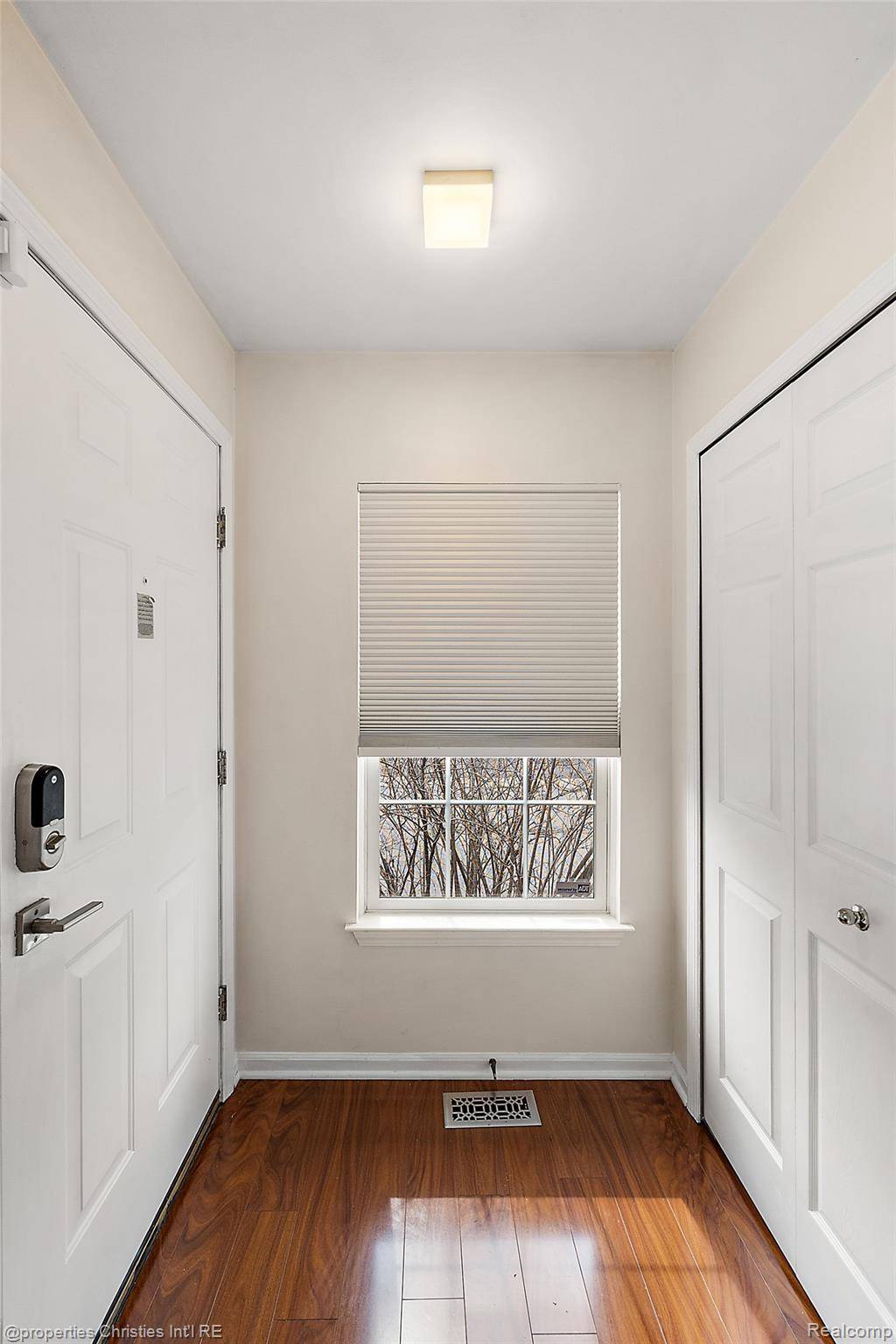 1227 16th ST, Detroit, MI 48216