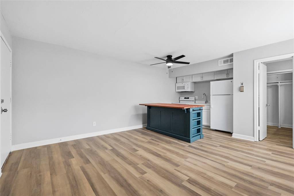 5000 Bowser Avenue #214, Dallas, TX 75209