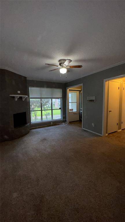 404 Hollyhill Ln, Lane #404, Denton, TX 76205