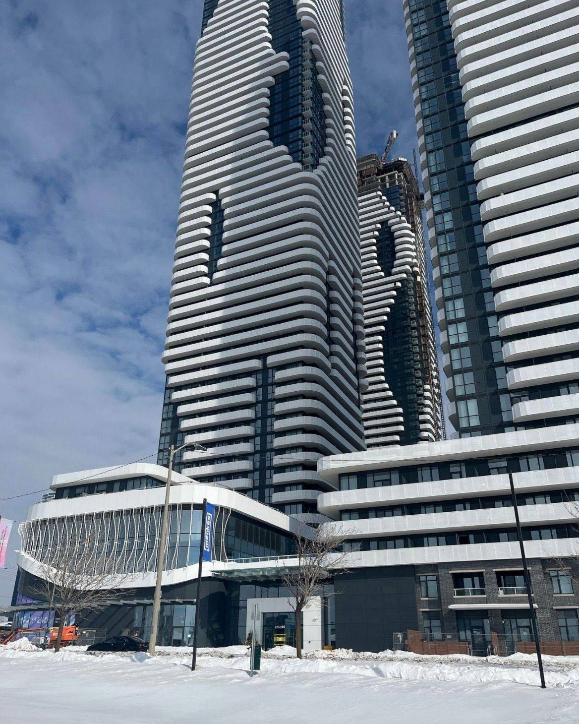 195 Commerce ST #103, Vaughan, ON L4K 0P9