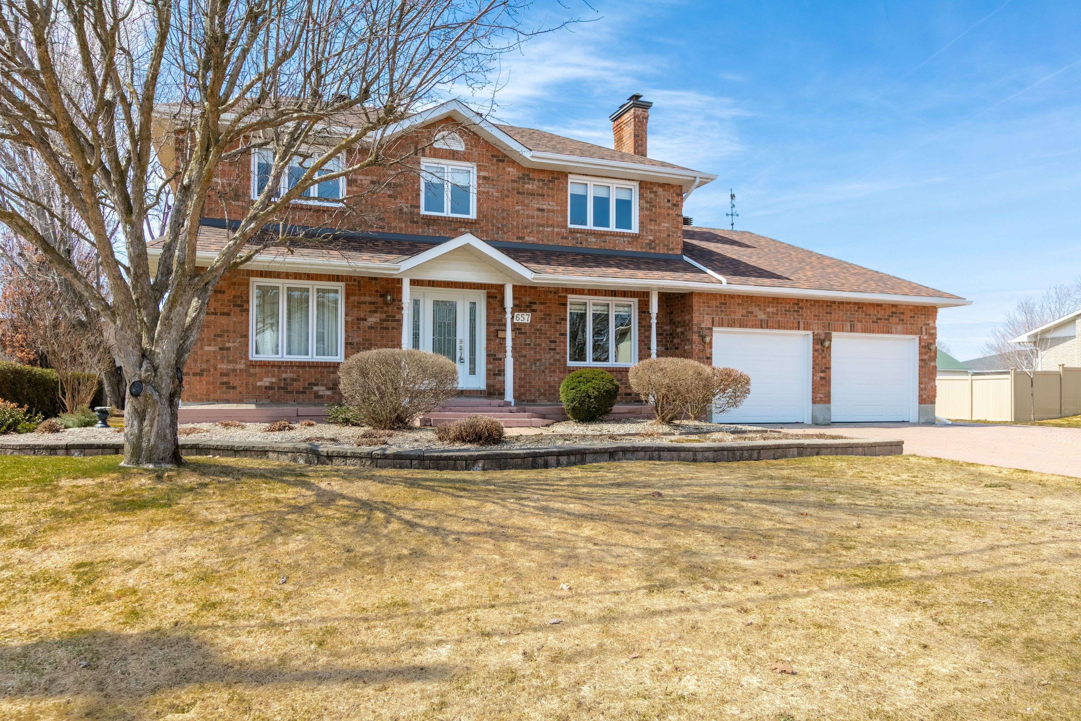 657 Ste Anne ST, Casselman, ON K0A 1M0