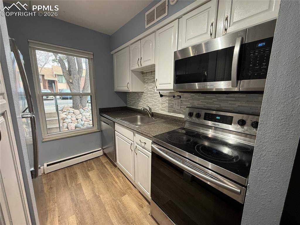 4275 N Carefree CIR #A, Colorado Springs, CO 80917