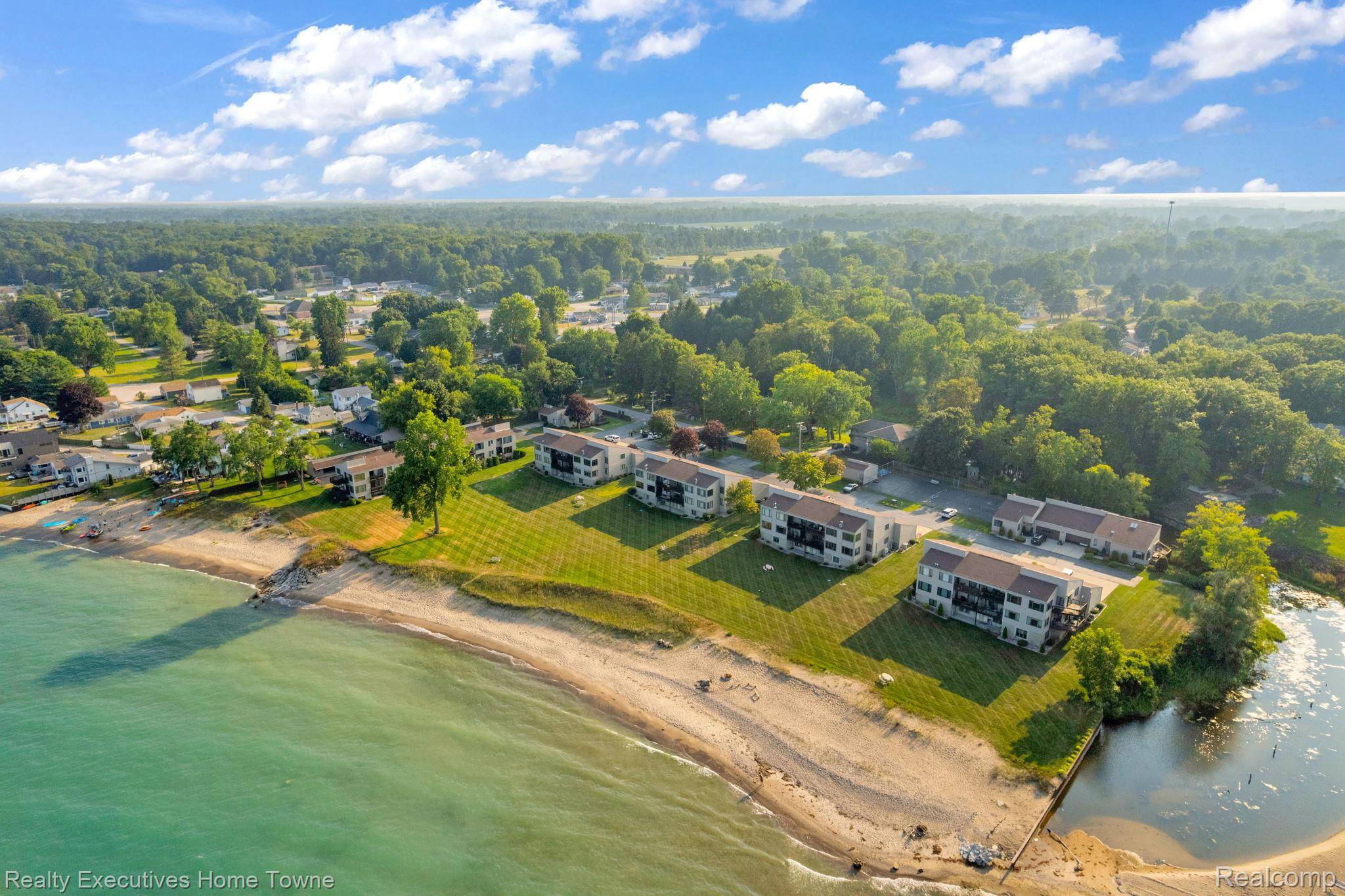 7214 2nd ST, Burtchville Township, MI 48059