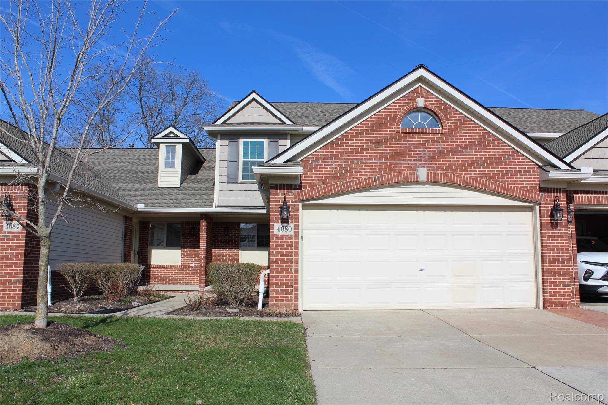 4680 Summer Ridge DR #42, Genoa Township, MI 48843