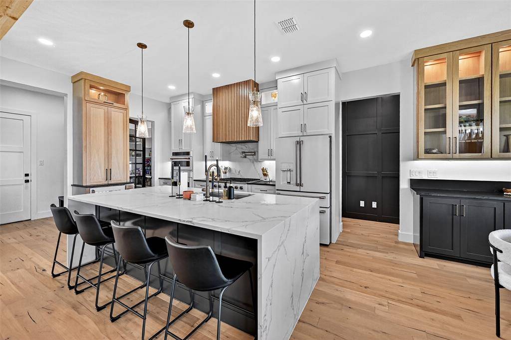 2028 Fox Bend Trace, Gunter, TX 75058