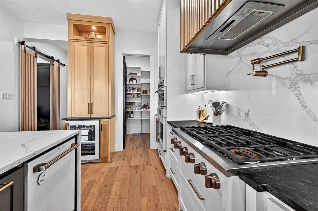 2028 Fox Bend Trace, Gunter, TX 75058