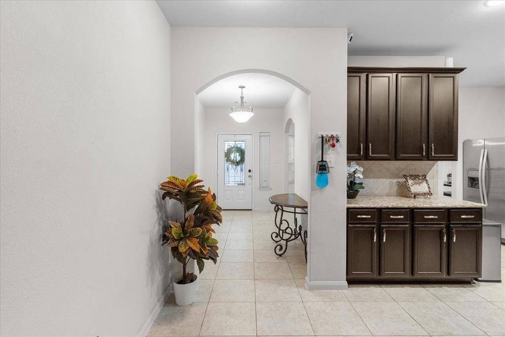 2529 Spring Meadows Drive, Denton, TX 76209