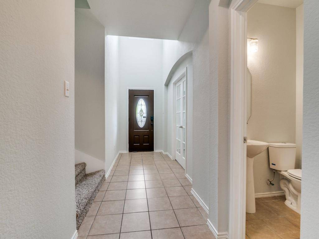 1026 Comfort Drive, Forney, TX 75126