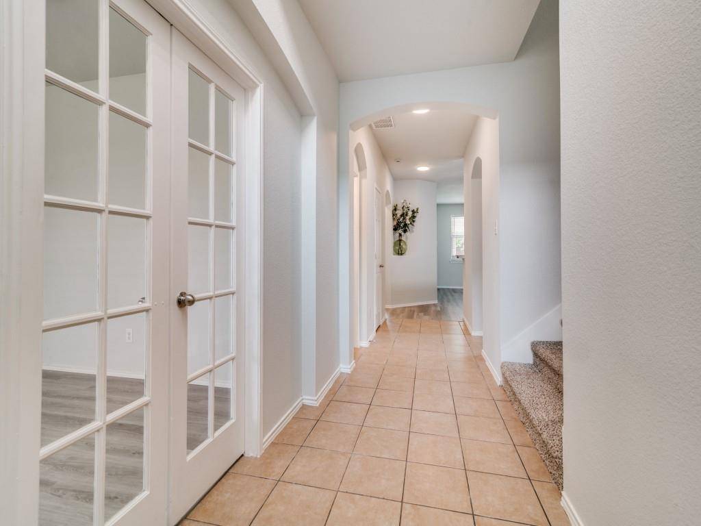 1026 Comfort Drive, Forney, TX 75126