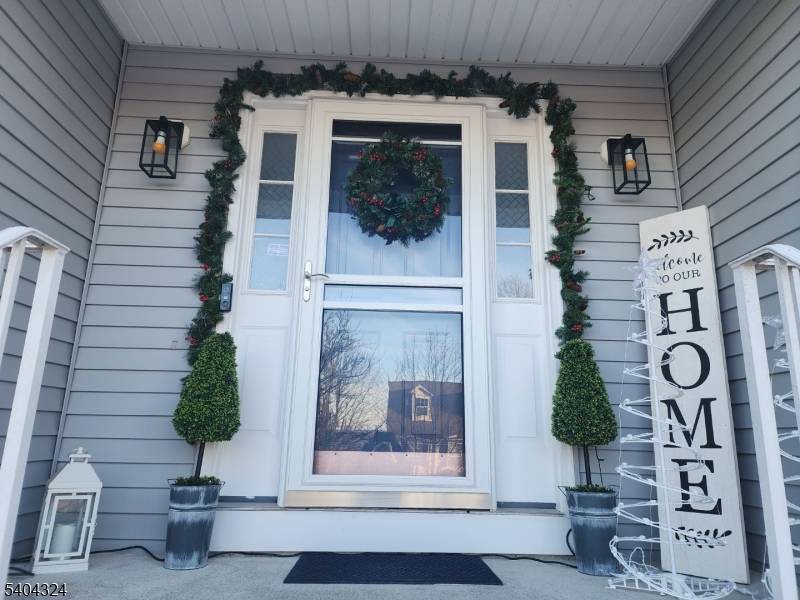 17 Bowers Dr, Allamuchy Twp., NJ 07840