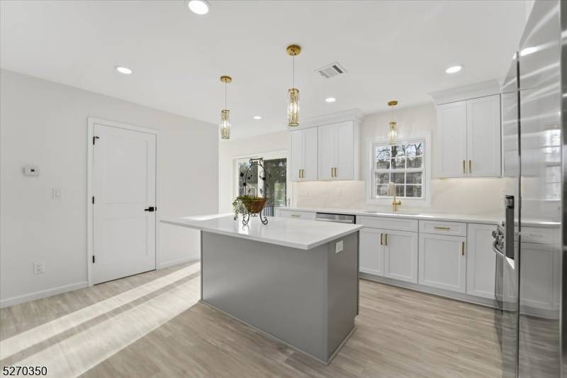 41 High St, Nutley Twp., NJ 07110