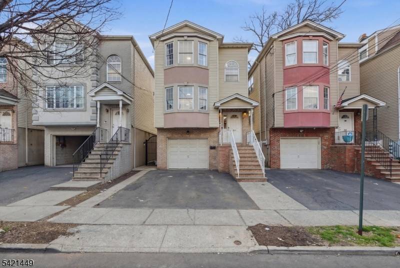 452 Marshall St, Elizabeth City, NJ 07206