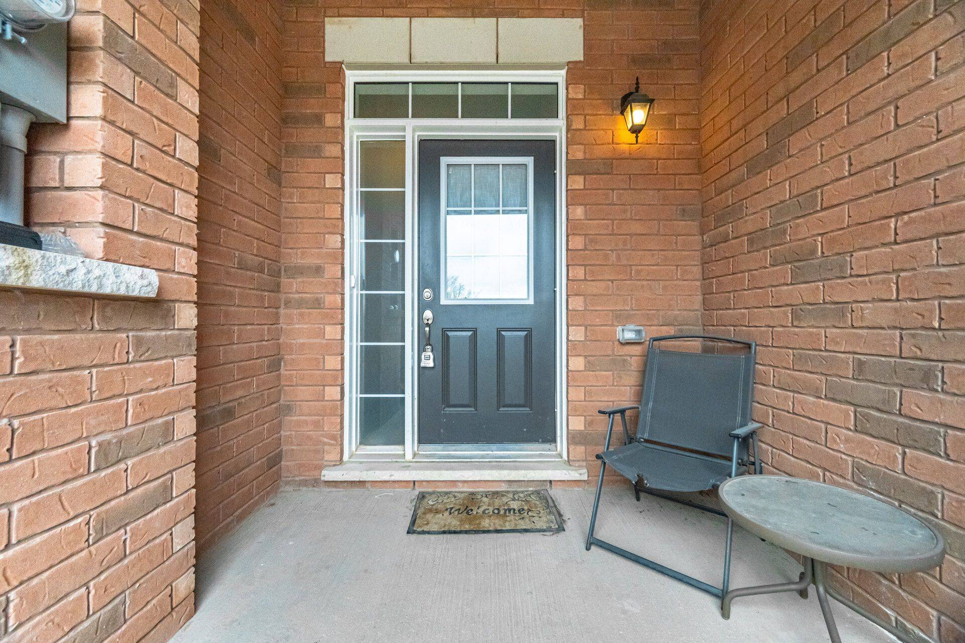 6 Landsborough ST, East Luther Grand Valley, ON L9W 7R1