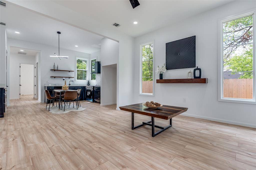 3608 Metropolitan Avenue, Dallas, TX 75210