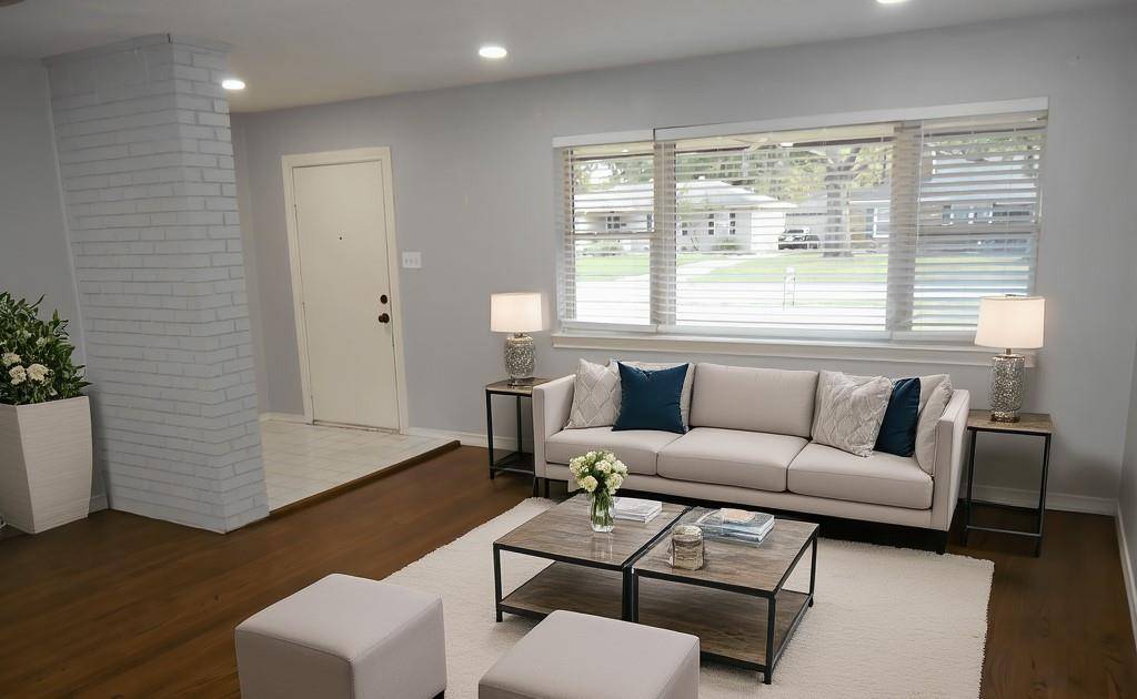 606 Devonshire Drive, Richardson, TX 75080