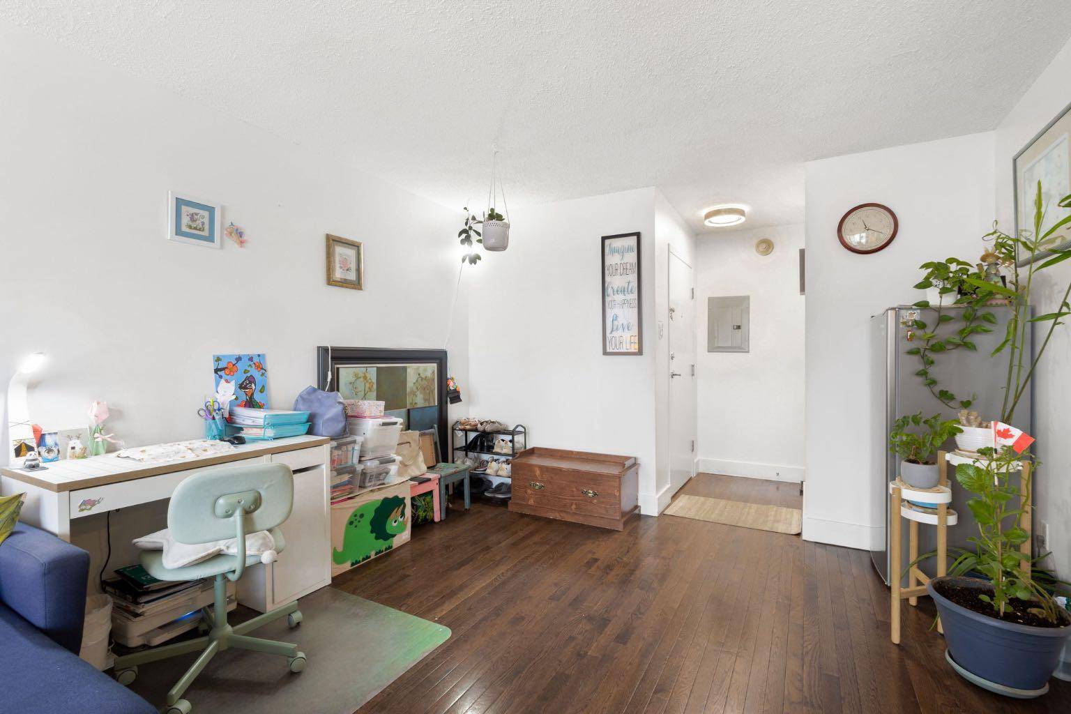 505 19 AVE SW #408, Calgary, AB T2S 0E4