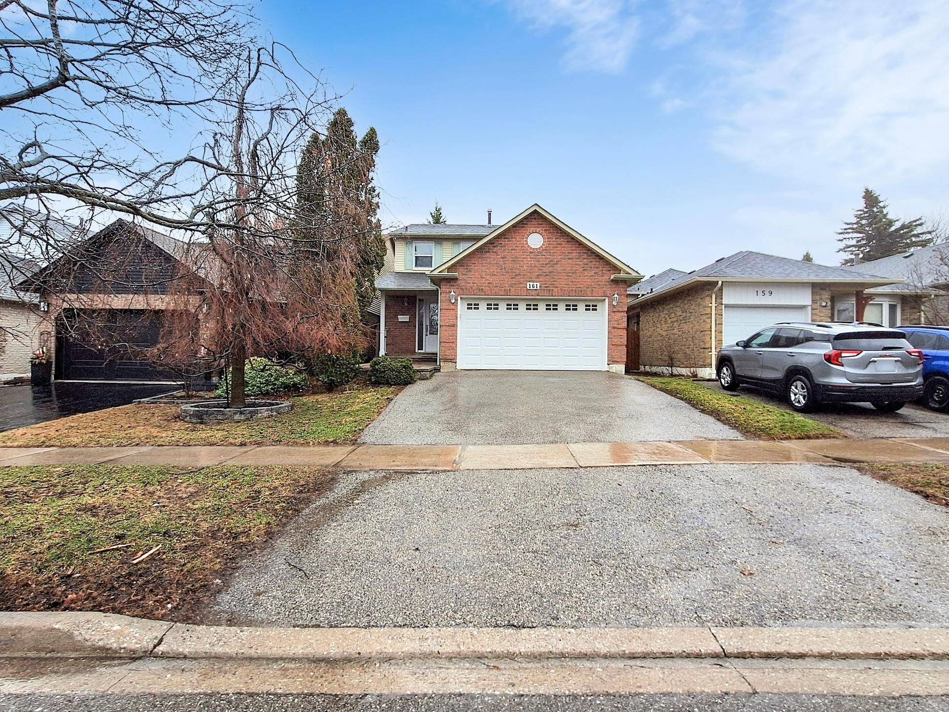 161 Spruce ST, Aurora, ON L4G 3R7