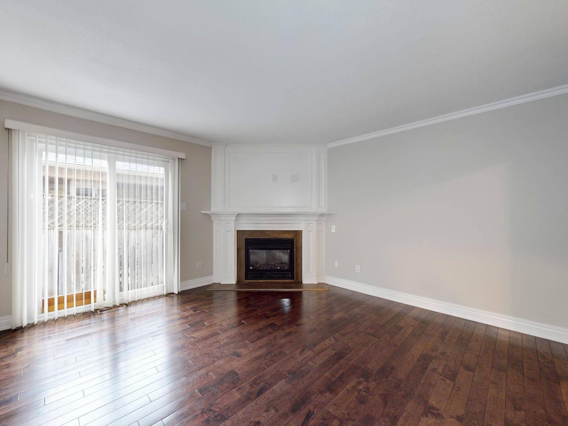 161 Spruce ST, Aurora, ON L4G 3R7