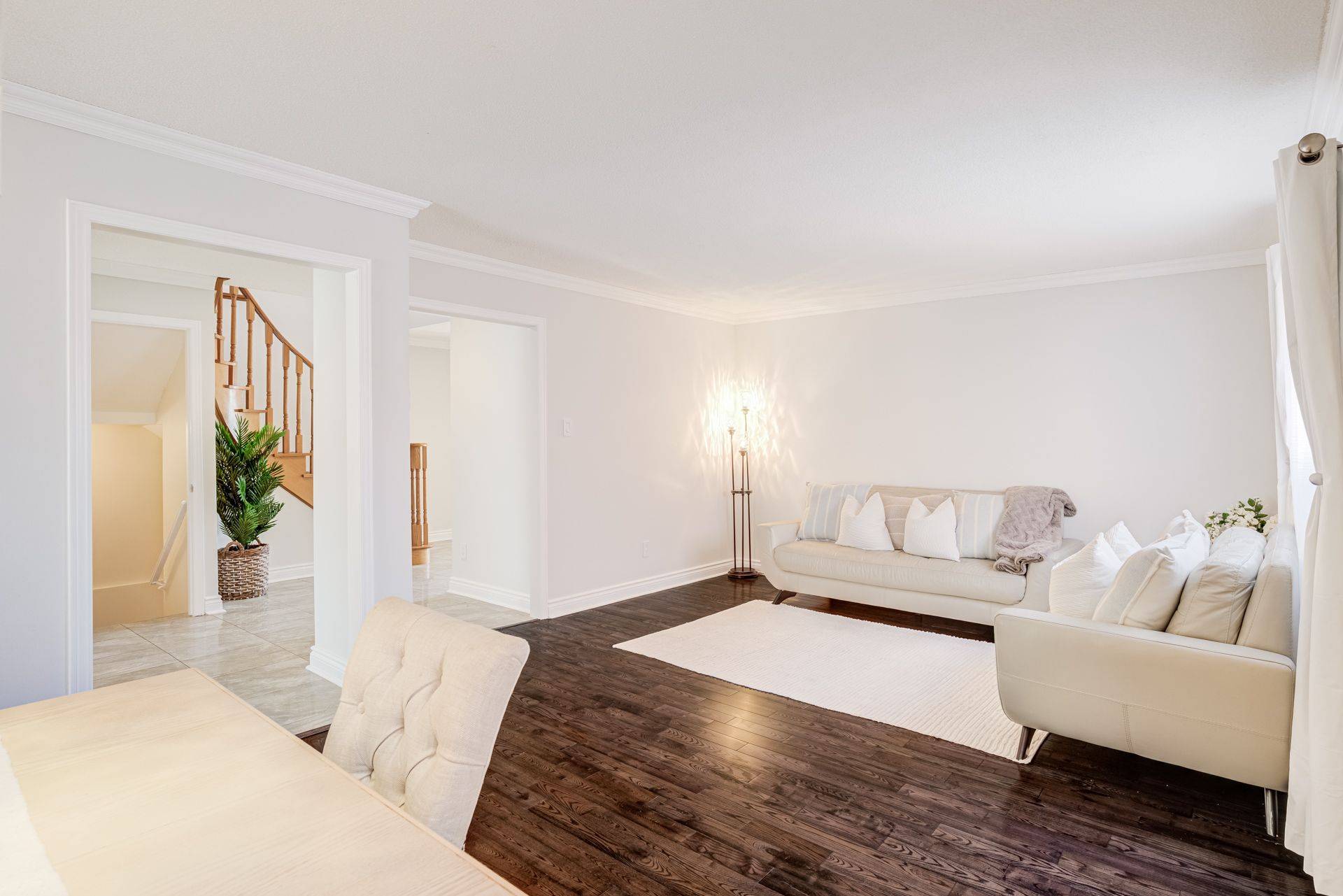 5 Longhouse ST, Vaughan, ON L4L 4Z3