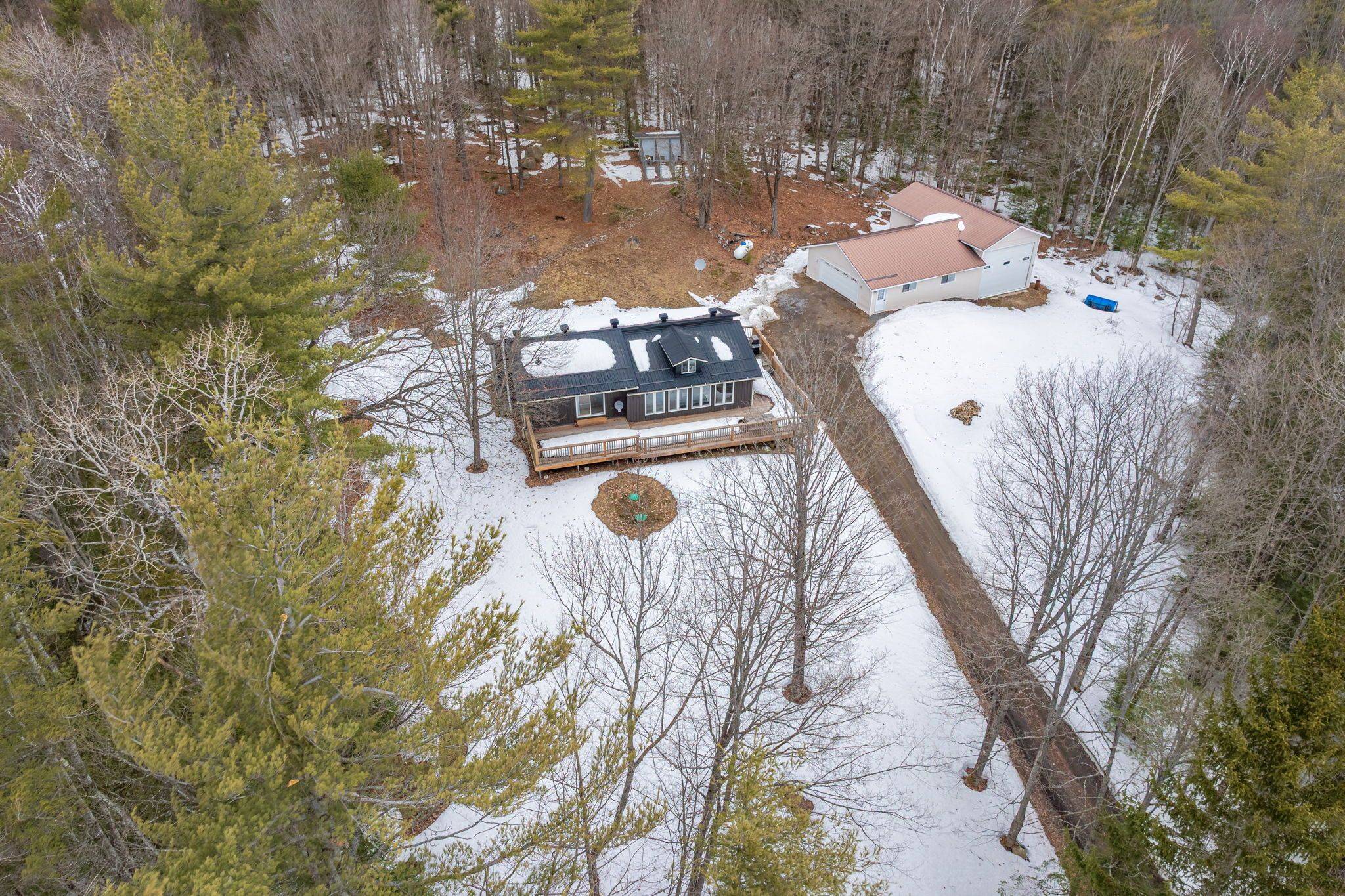 1183 Echo Lake RD, Lake Of Bays, ON P0B 1A0
