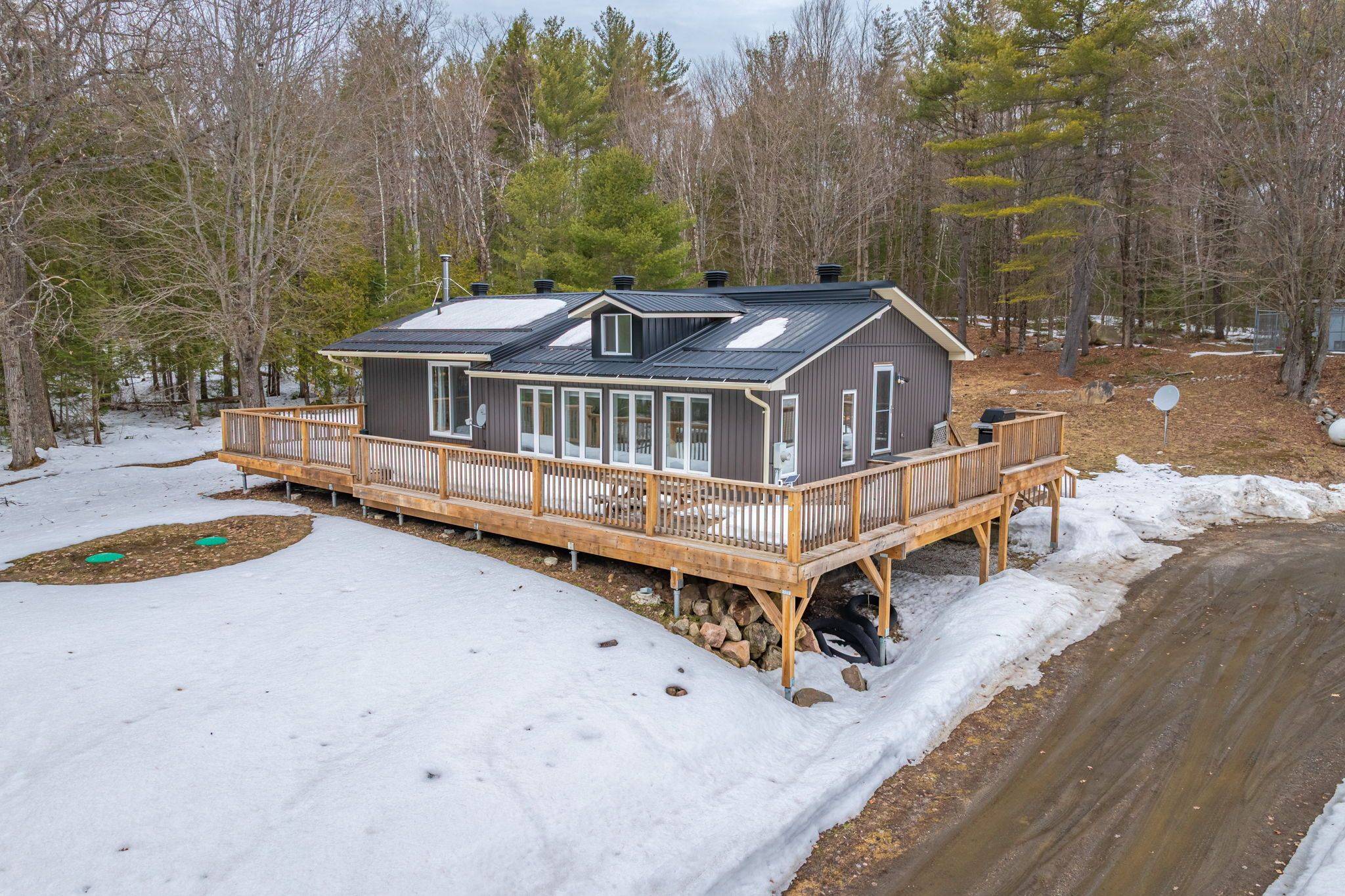 1183 Echo Lake RD, Lake Of Bays, ON P0B 1A0