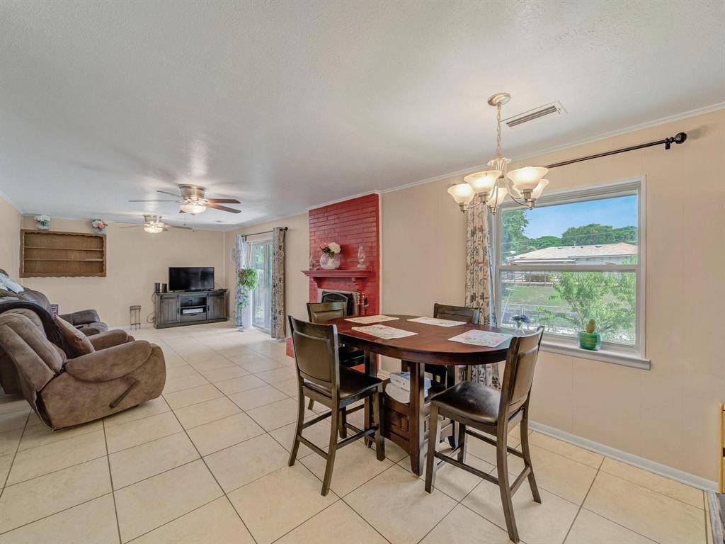 6930 Trailcrest Drive, Dallas, TX 75232