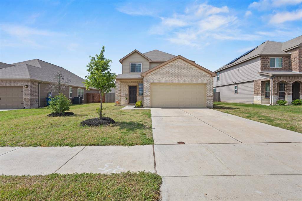 1329 Wentwood Drive, Desoto, TX 75115