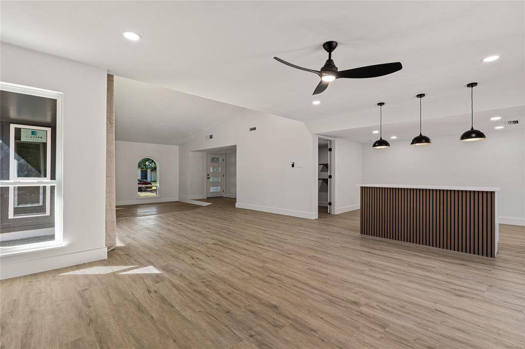 8617 Baumgarten Drive, Dallas, TX 75228