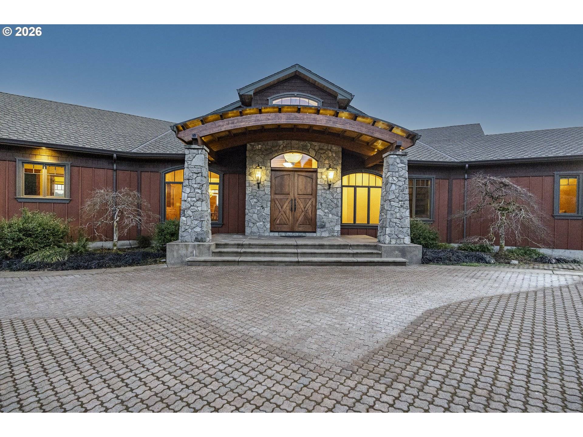 36995 WALLACE CREEK RD, Springfield, OR 97478