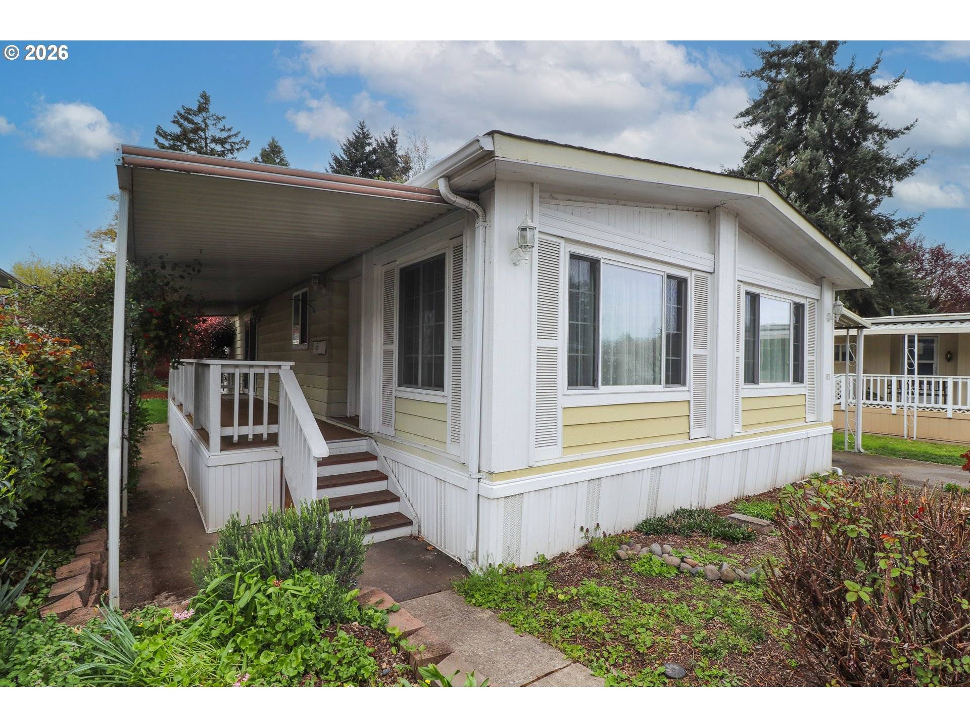 1475 GREEN ACRES RD #157, Eugene, OR 97408