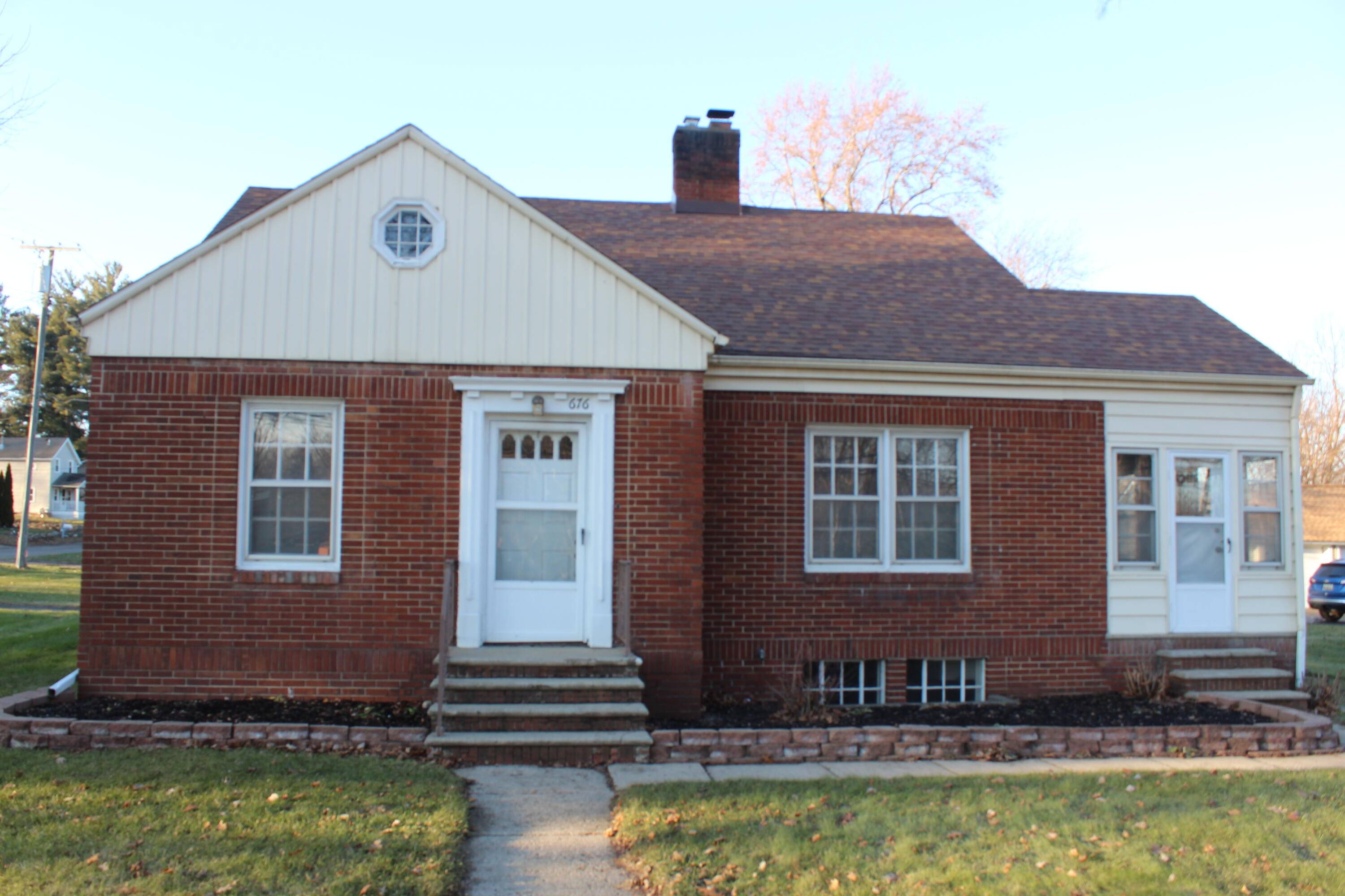 676 W Michigan AVE, Saline City, MI 48176