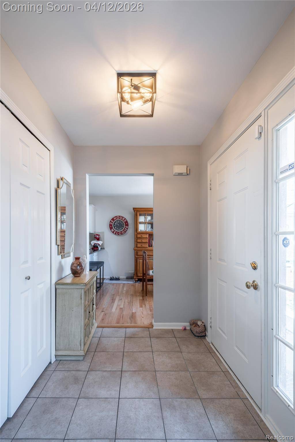 10381 Champions CIR, Grand Blanc Charter Township, MI 48439