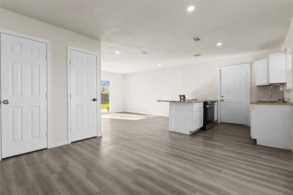 1002 Bridlewood Drive, Garland, TX 75040