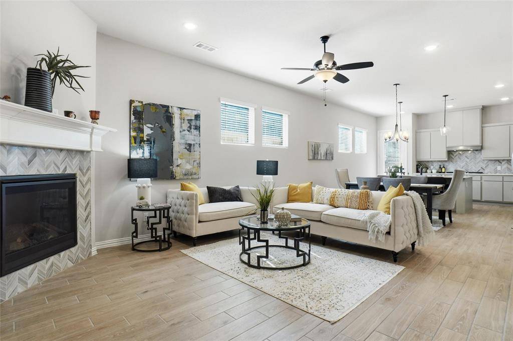 409 Monarch Way, Justin, TX 76247