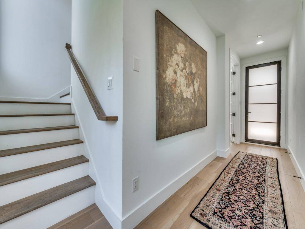 2315 Kirby Street #B, Dallas, TX 75204