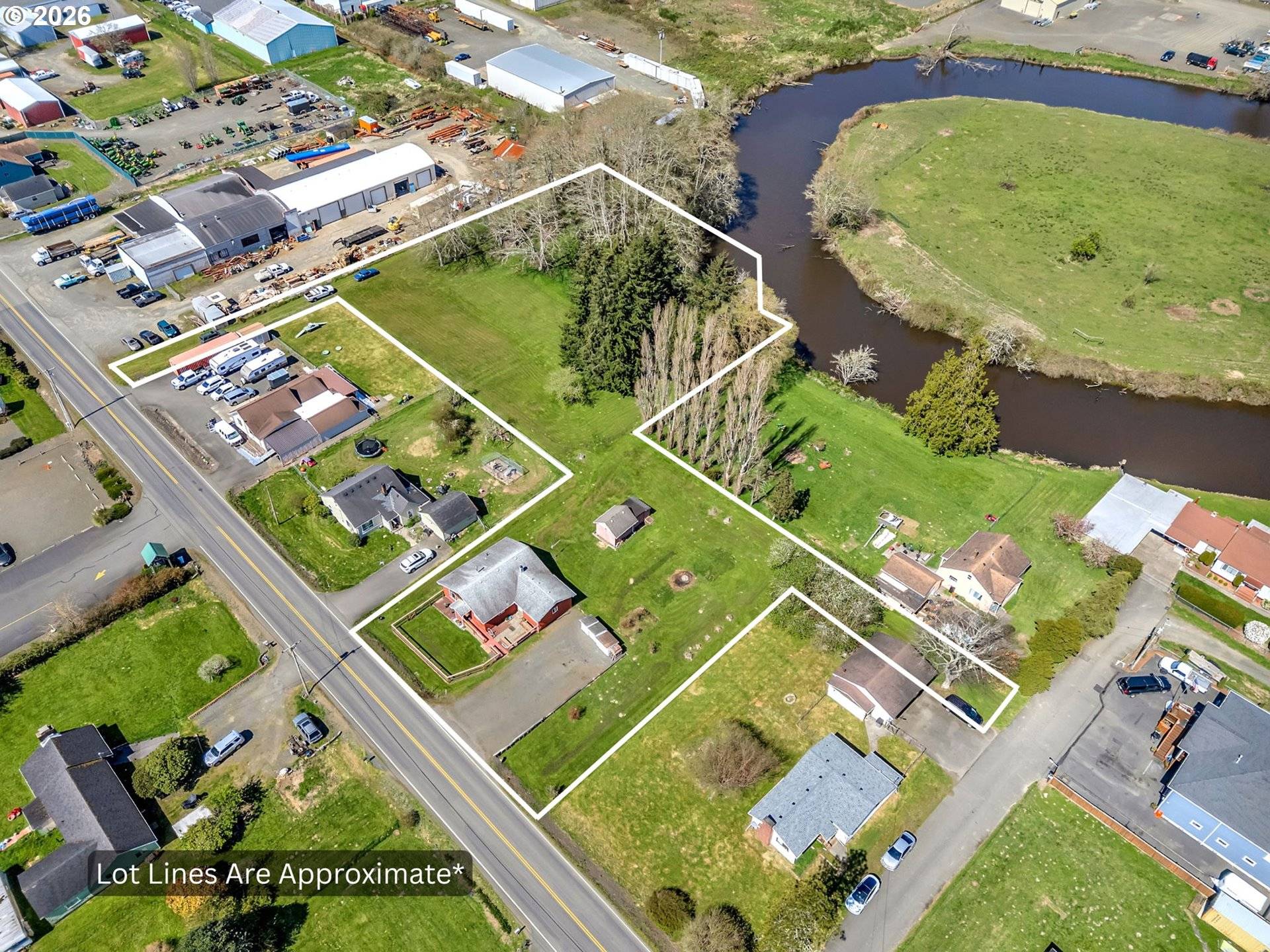 92277 YOUNGS RIVER RD, Astoria, OR 97103