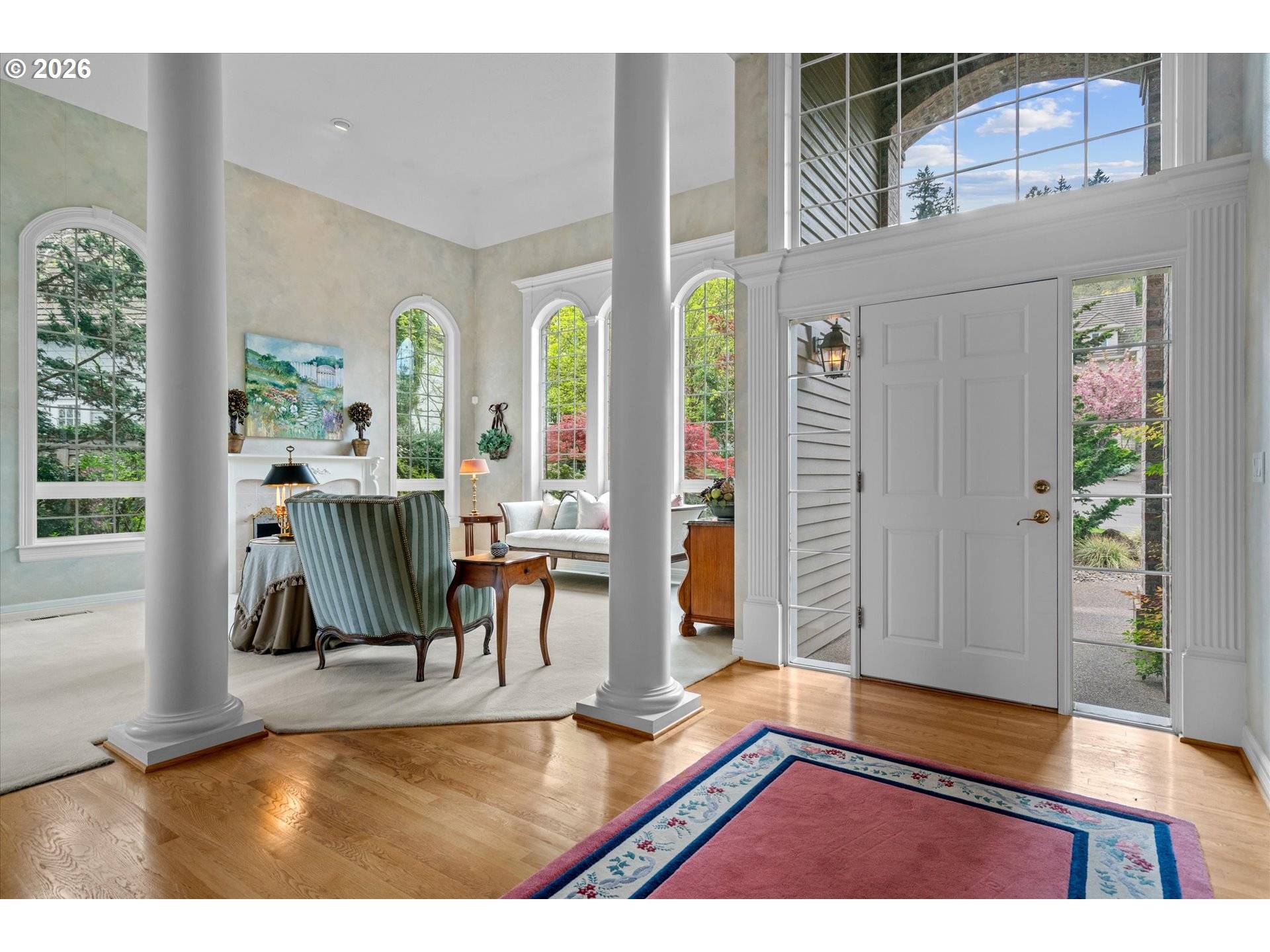 2328 OAKHURST LN, Lake Oswego, OR 97034